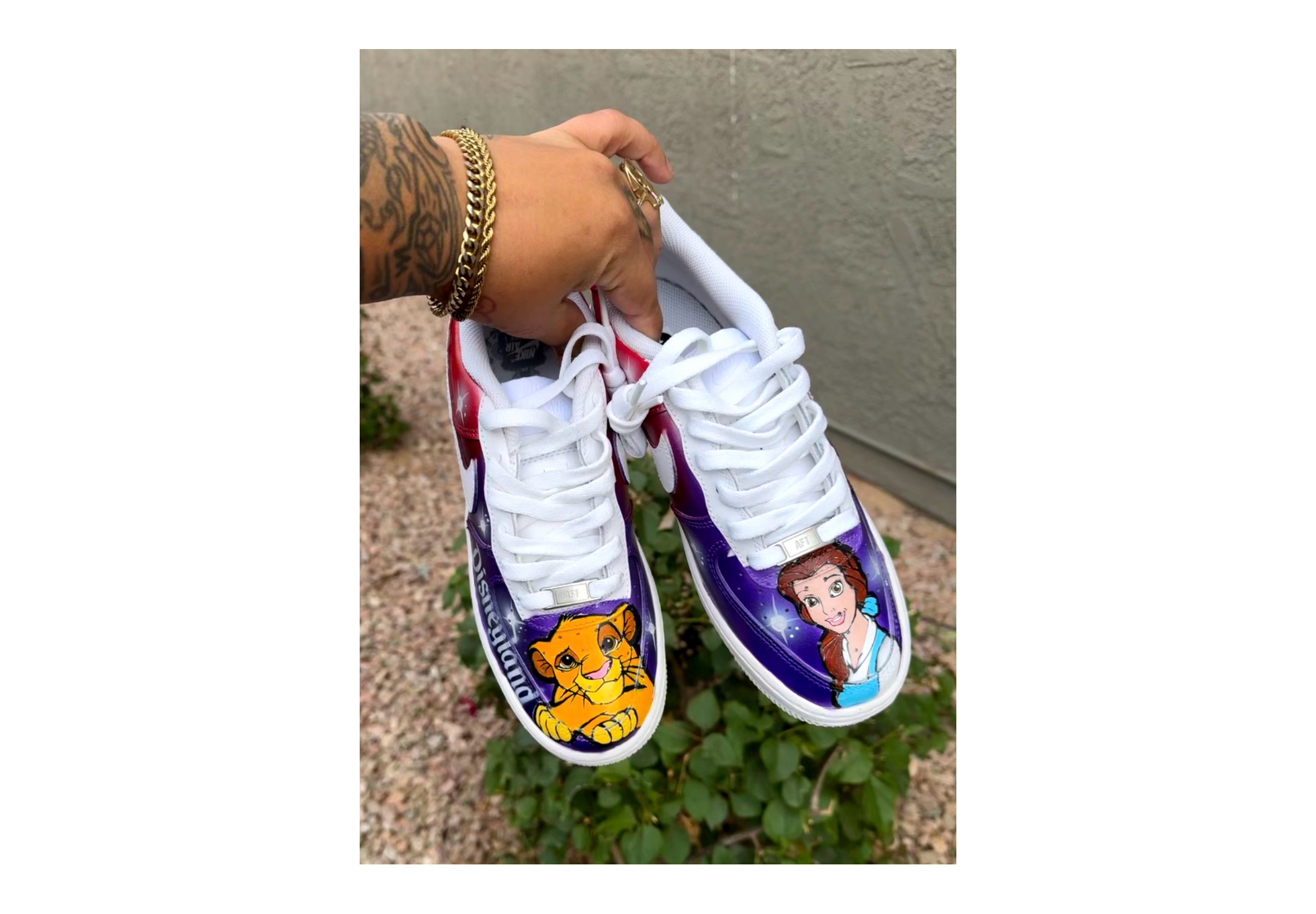 CUSTOM SNEAKER